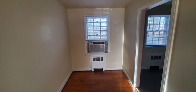 Building Photo - 1208 Whilden Pl