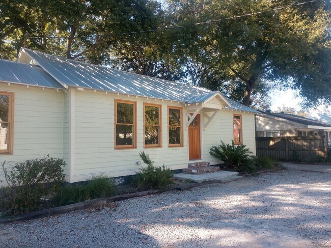 Foto del edificio - 2300 Mount Pleasant St