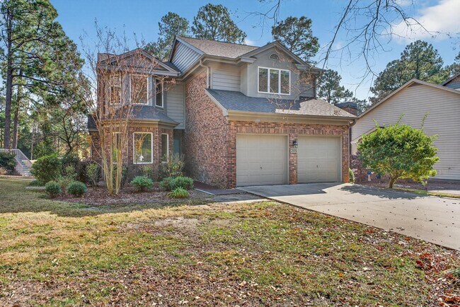 Foto del edificio - 205 Club Villa Dr W