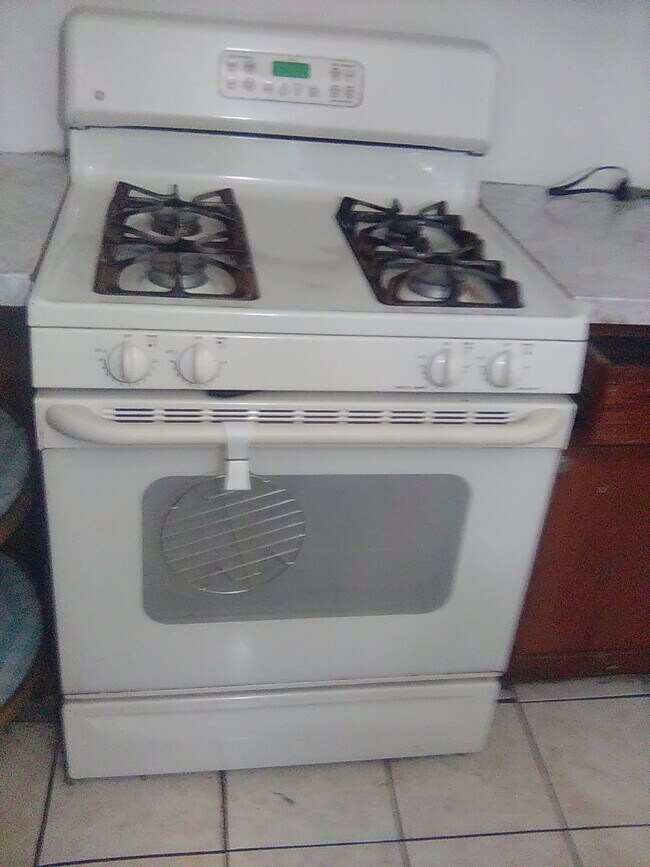 Foto del edificio - 2 bedroom apartment for rent