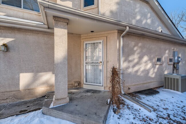 Building Photo - 12472 E Caspian Dr