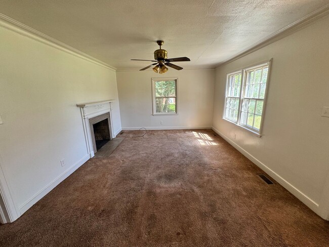 Foto del edificio - 2/1 House in Shelby, NC