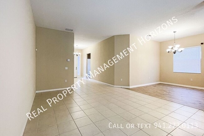 Foto del edificio - 8146 Indigo Ridge Terrace