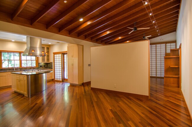 Foto del edificio - Beautifully Updated Private Guest House wi...