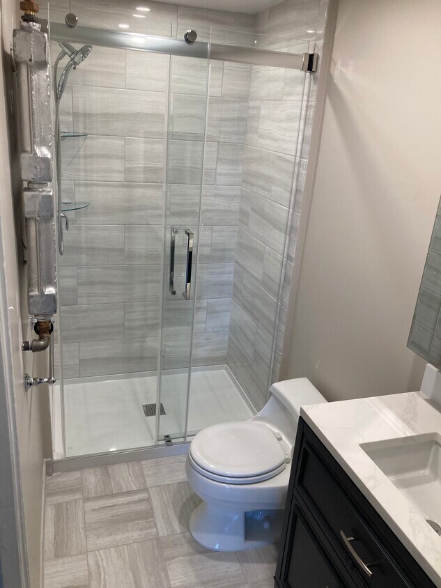 Building Photo - 17 E Lancaster Ave