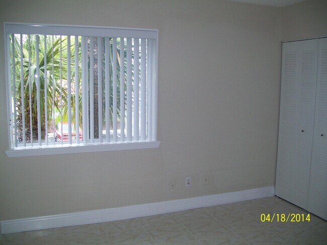 Foto del edificio - 101 Old Ferry Rd
