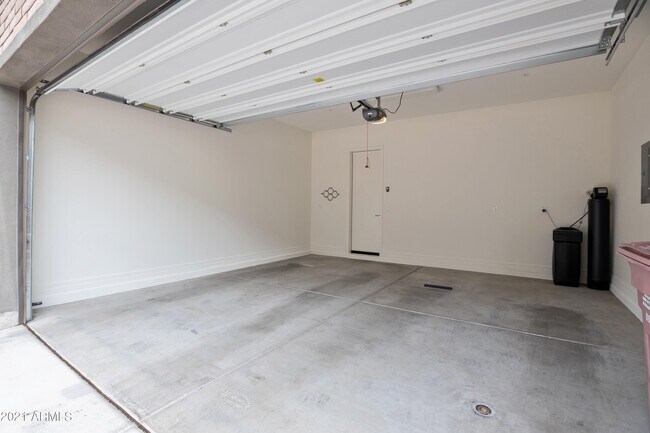 Foto del edificio - 7358 E Casitas Del Rio Dr