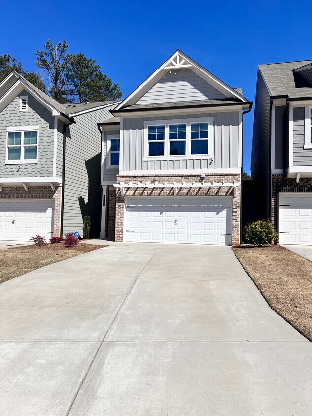 1829 Parkades Path, Marietta, GA 30008 Townhome Rentals in Marietta
