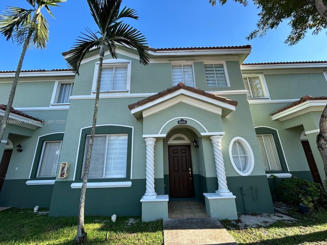 Primary Photo - 1406 SE 26th Ct