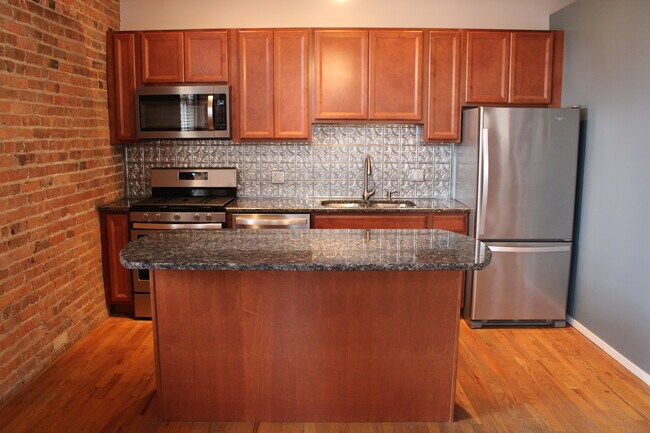 Foto del edificio - 420 S Clinton St