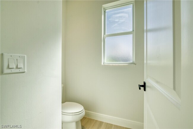 Foto del edificio - 3102 SE 18th Pl