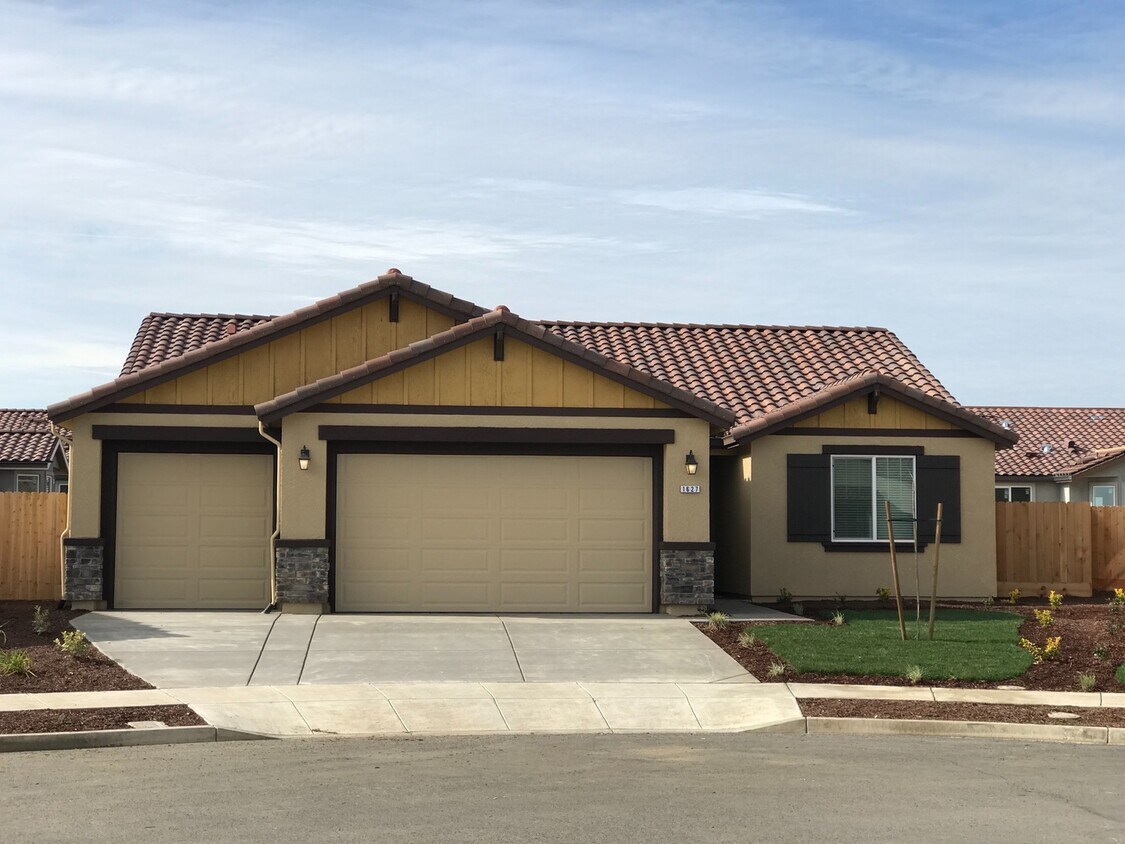 1627 Marsh Ct, Los Banos, CA 93635 House Rental in Los Banos, CA