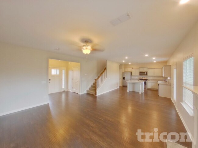 Foto del edificio - 604 Eagle View Dr