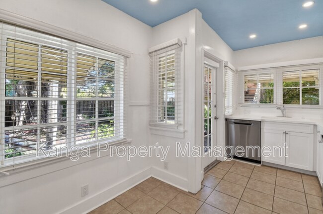 Foto del edificio - 208 S K St