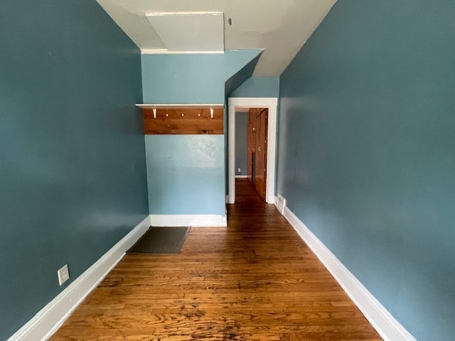 Building Photo - 305 W Navarre St