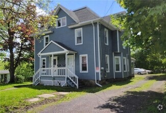 Building Photo - 138 Stuart Ave