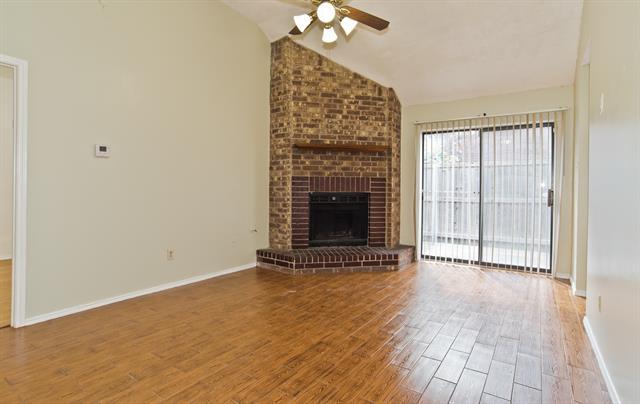 Building Photo - 453 Chestnut Ln