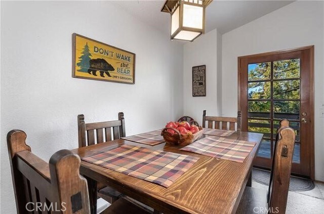 Foto del edificio - 28374 Larchmont Ln