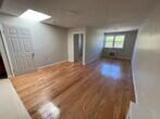Foto principal - 15324 Booth Memorial Ave