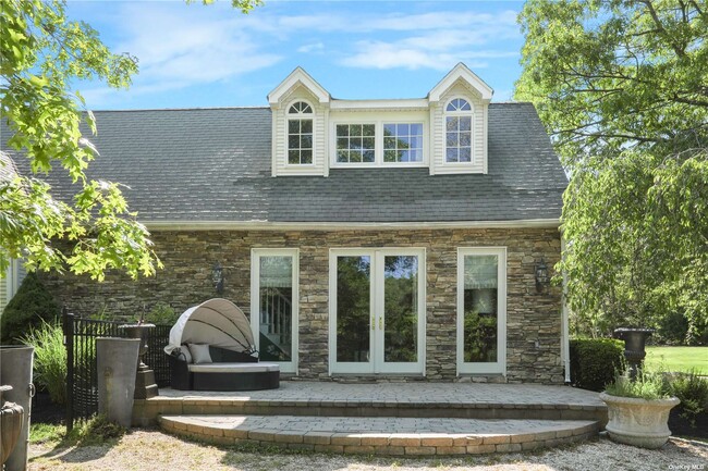 Building Photo - 26 Bellhaven Rd