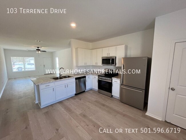 Building Photo - 103 Terrence Dr