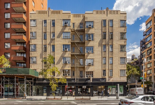 Foto del edificio - 171-177 7th Ave
