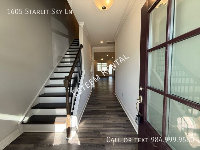 Foto del edificio - 1605 Starlit Sky Ln