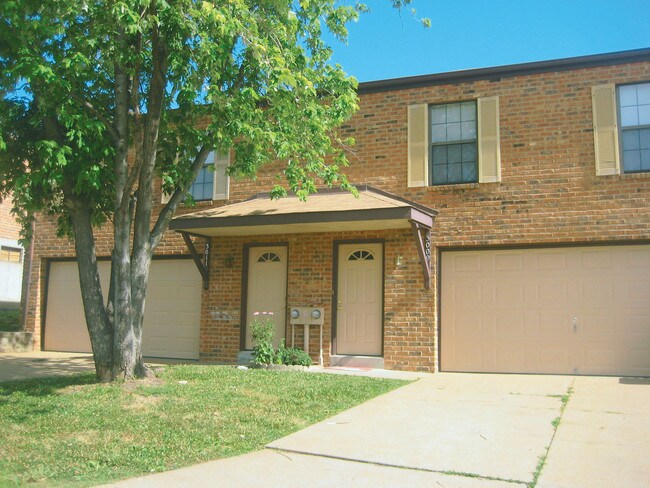 Highland House Villas Apartments - Arnold, MO | Apartments.com