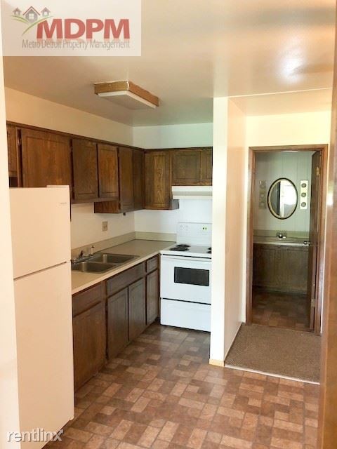 Foto del edificio - 2 br, 1 bath Apartment - 9655 Elm St 9655 Elm