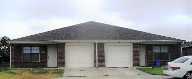 Building Photo - 2812 Ashley Dr