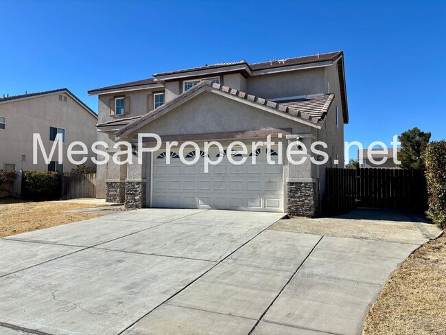 Building Photo - 14640 Hondo Dr