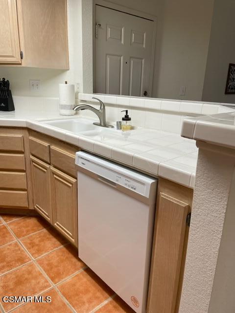 Foto del edificio - 675 Oak Run Trail