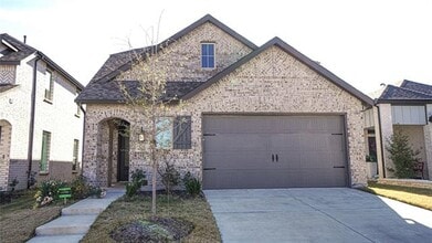 Building Photo - 2420 Green River Rd