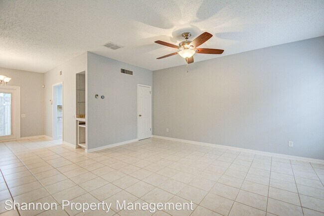 Building Photo - 2 br, 2.5 bath House - 11710 Southlake Unit 6