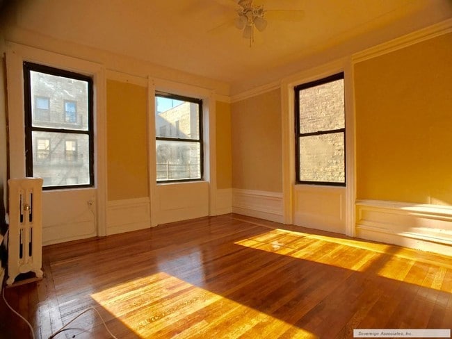 Building Photo - 106 Cabrini Blvd