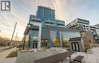 Building Photo - 93 Arthur St S