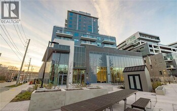 Building Photo - 93 Arthur St S