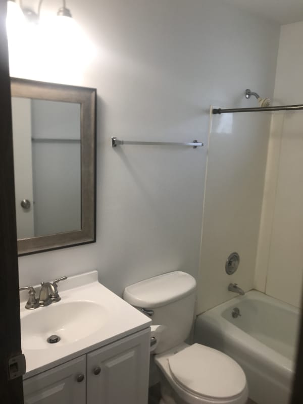 Foto del edificio - 800 S 4th St