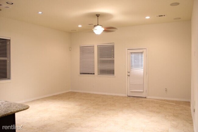 Building Photo - 4 br, 2.5 bath House - 9107 Durango Point Ln