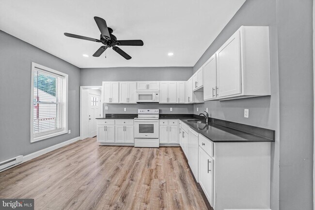 Foto del edificio - 602 S Walnut St