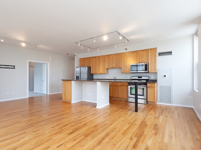 Foto del edificio - 330 N Jefferson St