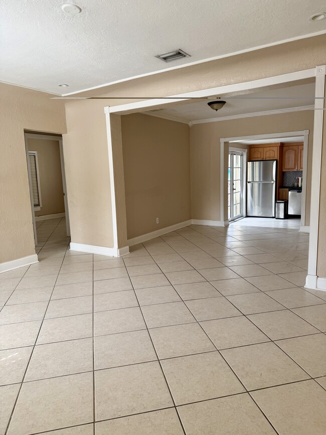 Foto del edificio - 520 SW 56th Ave