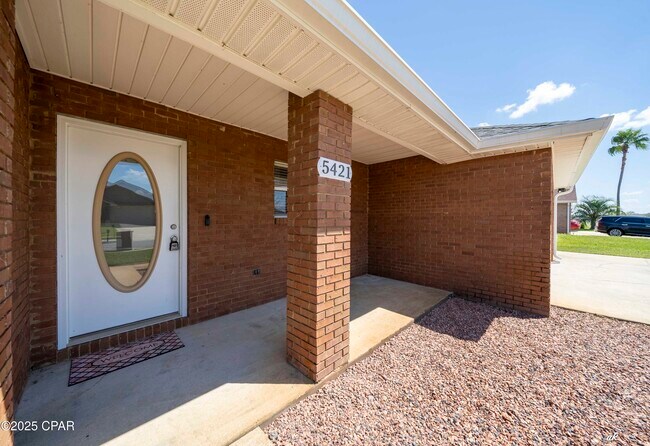 Building Photo - 5421 Nicole Blvd