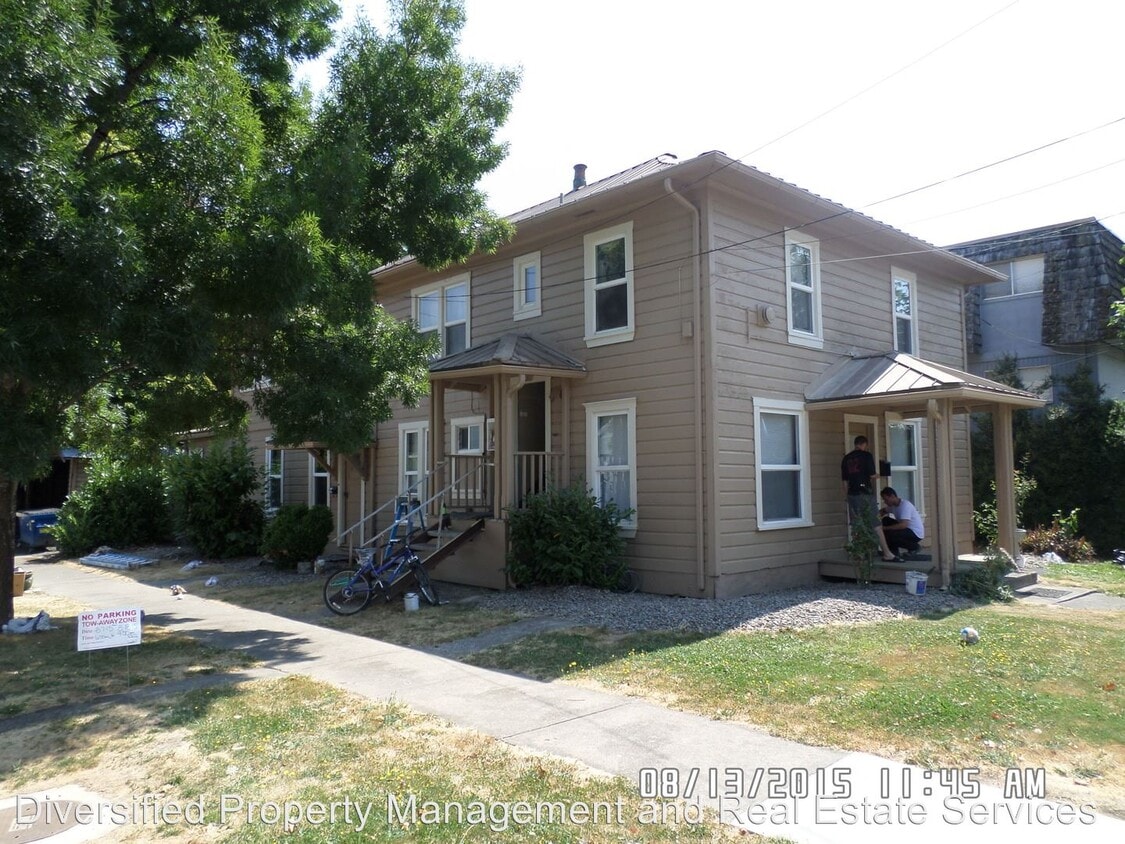 Primary Photo - 1 br, 1 bath Apartment - 703 SW 15th St