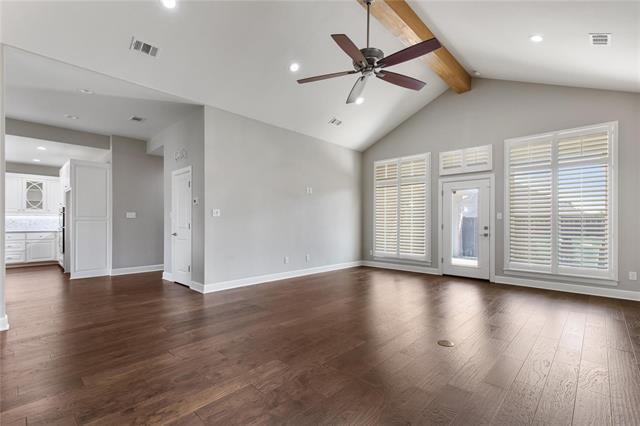 Foto del edificio - 3813 Melrose Trl