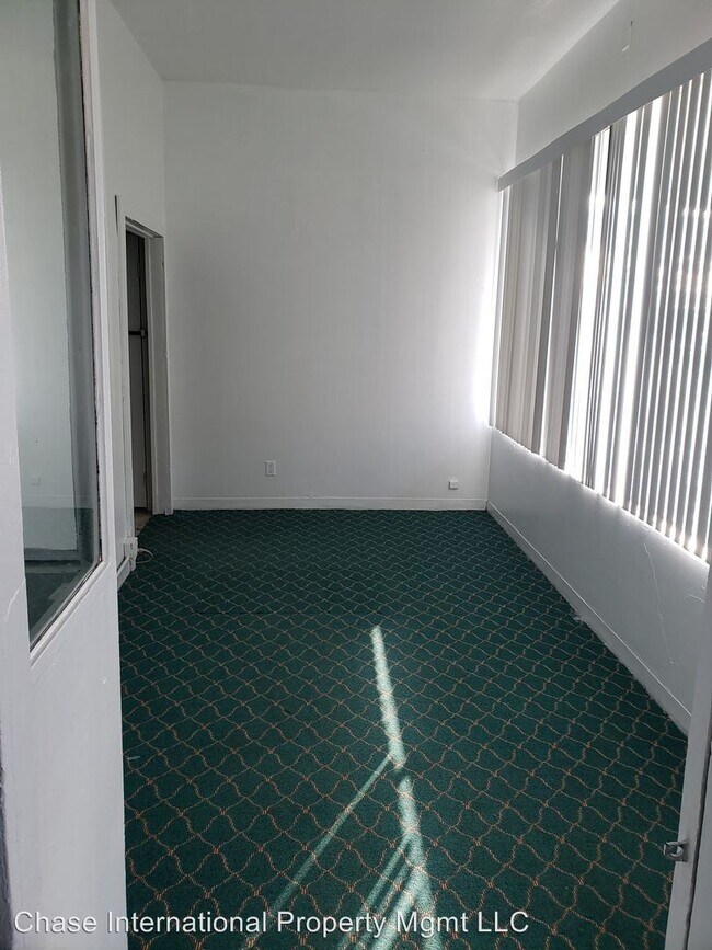 Building Photo - 1785 US-50