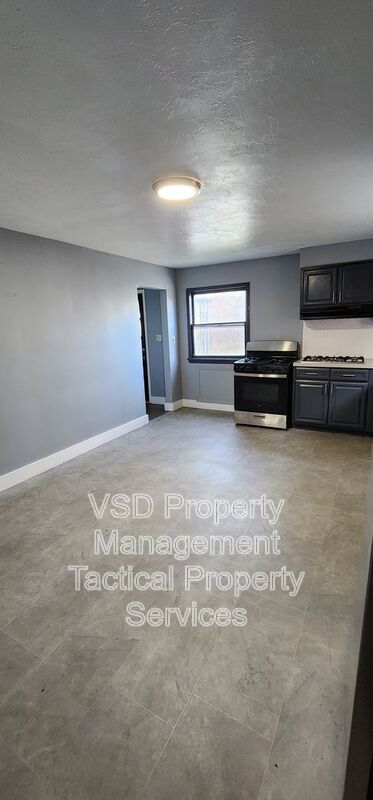 Building Photo - 20115 Libby Rd