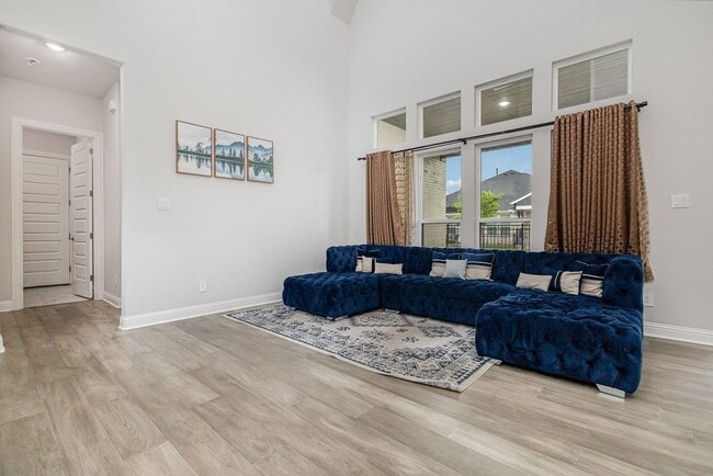 Building Photo - 4543 Stone Valley Trl