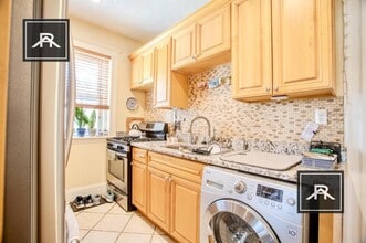 Building Photo - 12 Melvin Ave