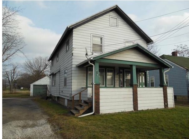 Primary Photo - 203 S Homer St